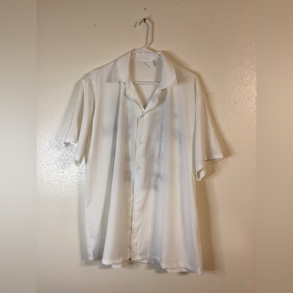 Chicyea Men’s XL Shirt